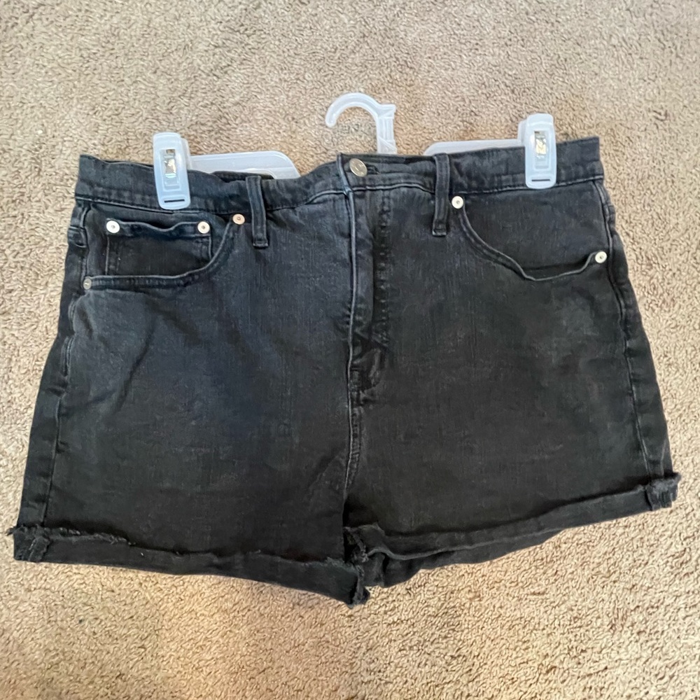 Madewell black denim. Size 32.